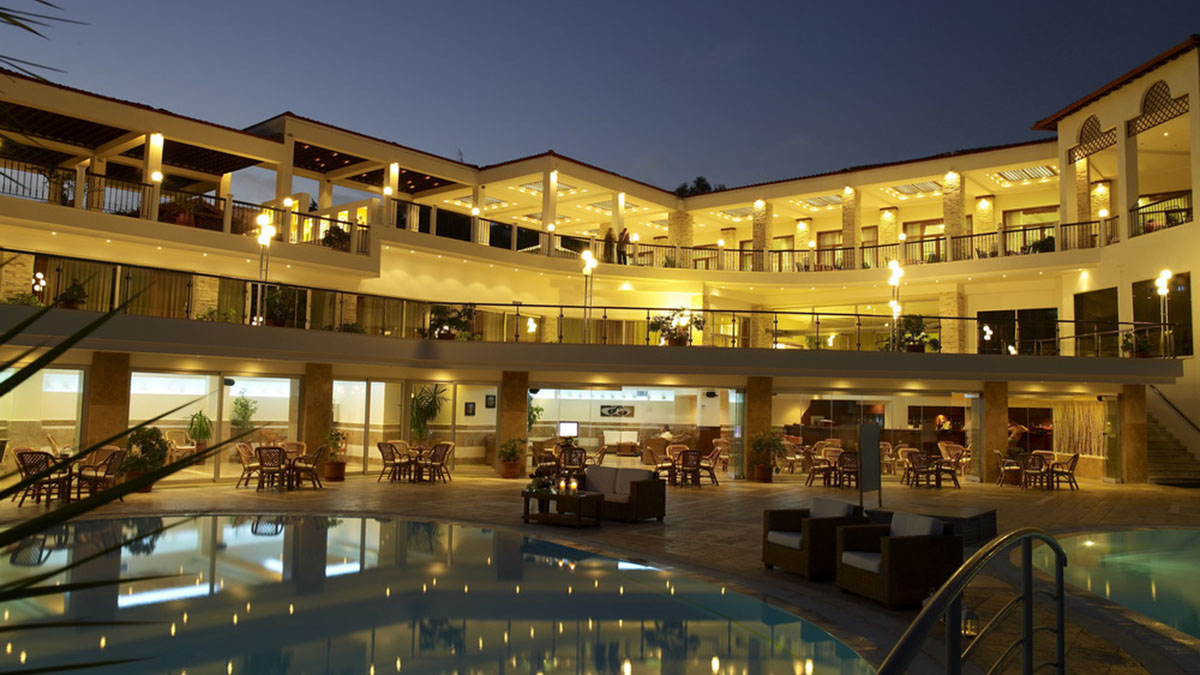 Alexandros Palace Hotel